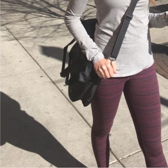 Lululemon High Times Pant
Cyber Red Grape Bordeaux Drama Size 6 - Picture 2 of 10